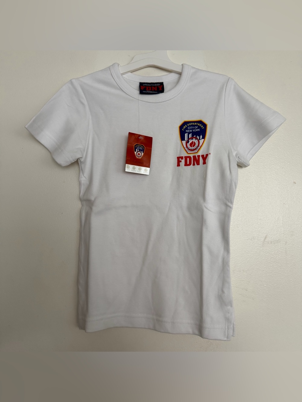 Kids’ FDNY Fire Department City of New York White T-Shirt Size Small